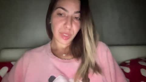 Sarrah online show from October 27, 11:10 pm