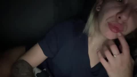 Sarrah online show from January 28, 2:21 am