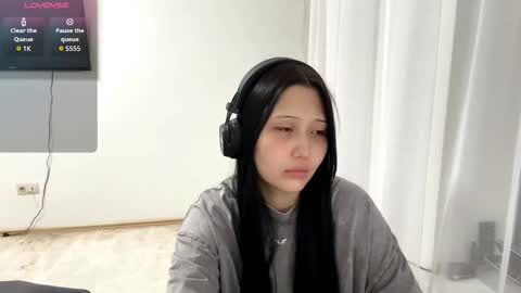 Misuki Chan online show from September 11, 3:45 pm