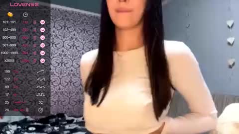 Snapshot of sary_vibe chatting on October 21, 3:16 pm Valentina online show from October 21, 3:16 pm