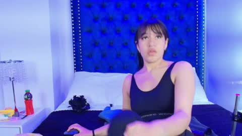 Snapshot of sasha_blazer chatting on March 12, 3:02 am Sasha online show from March 12, 3:02 am