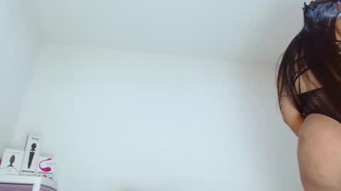 Snapshot of sasha_creamy chatting on September 13, 4:20 am Sasha Creamy online show from September 13, 4:20 am