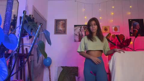 Alexandra Sasha in short online show from December 9, 7:39 am