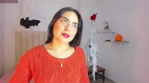 Snapshot of sashaa_petit chatting on October 20, 11:13 am Sashaa online show from October 20, 11:13 am