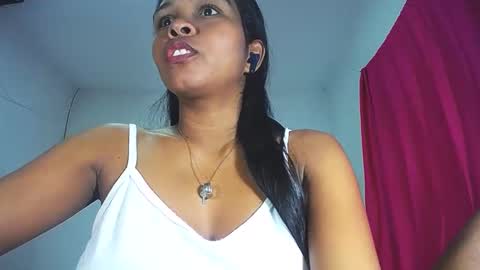 Snapshot of sashabreck1 chatting on January 27, 3:47 am sashabreck1 online show from January 27, 3:47 am