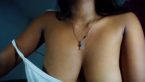 Snapshot of sashabreck1 chatting on January 18, 4:59 am sashabreck1 online show from January 18, 4:59 am