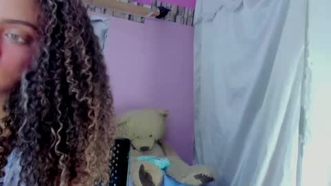 sasha online show from September 15, 3:42 pm