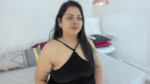 Manuela  online show from March 12, 12:04 pm