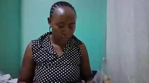 sassy_bella online show from February 4, 10:21 am