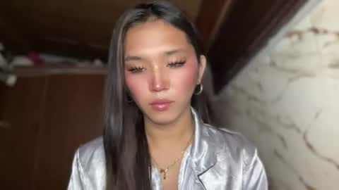 Sassygirl online show from July 7, 1:52 am