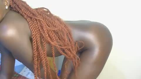 sexxy one online show from July 8, 7:32 am