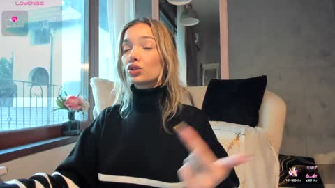 sassyt33n online show from September 30, 9:37 am