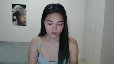 Thessavageee online show from October 7, 2:43 pm