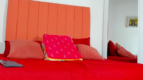 SATSU u online show from December 21, 7:06 pm