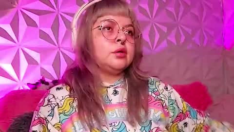 Gina George online show from November 24, 2:24 am