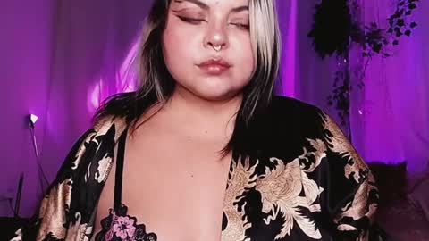 Gina George online show from January 11, 1:59 am
