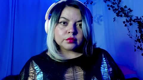 Gina George online show from December 9, 12:23 am