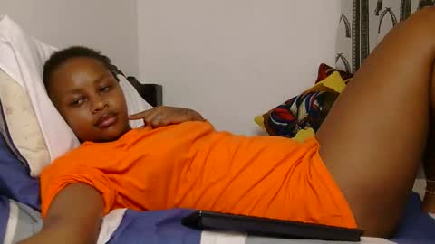 Saucy online show from November 4, 10:59 pm