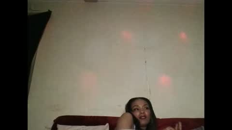 Snapshot of saucy_shanice chatting on October 28, 10:36 pm Shaniiice online show from October 28, 10:36 pm