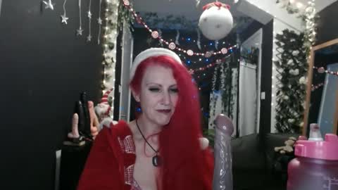 SaucySky online show from December 18, 10:13 pm