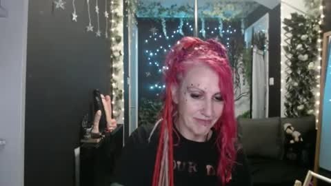 Snapshot of saucysky chatting on September 28, 12:39 am SaucySky online show from September 28, 12:39 am