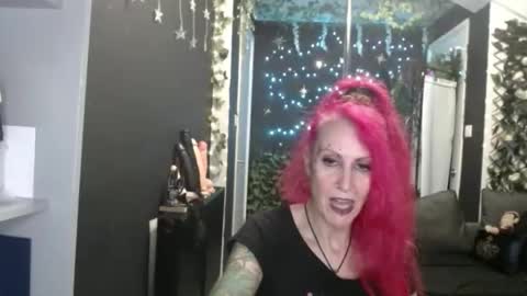 SaucySky online show from November 5, 10:59 pm