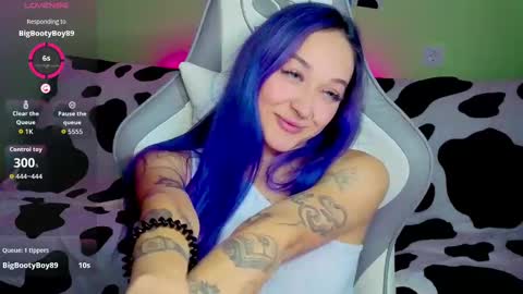 Ariel online show from October 1, 5:01 am