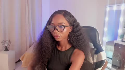 Savannahwildee online show from January 13, 8:48 pm