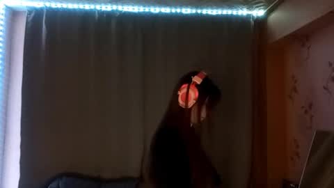 Snapshot of savannasotos chatting on October 10, 4:23 pm Sophie online show from October 10, 4:23 pm