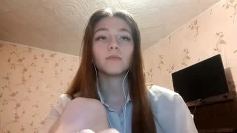 Snapshot of savannasotos chatting on September 9, 5:02 pm Sophie online show from September 9, 5:02 pm