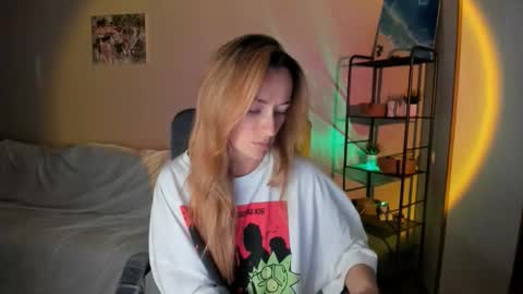 save the qween online show from October 10, 12:43 pm