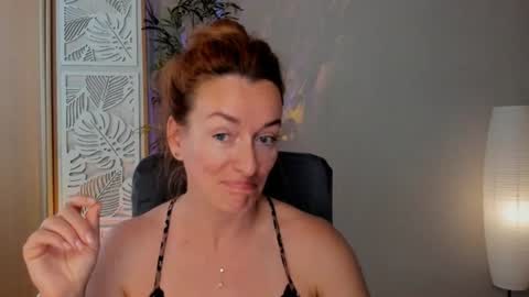 save the qween online show from June 21, 8:40 am