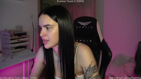 Naomi online show from March 25, 5:27 pm