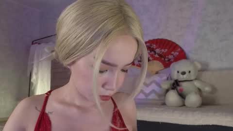 Saya online show from December 19, 4:59 am