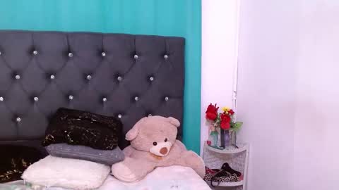 Snapshot of saykimmy chatting on October 25, 4:53 am saykimmy online show from October 25, 4:53 am