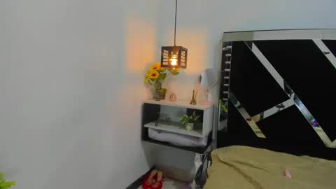 scarlet online show from September 9, 9:47 pm