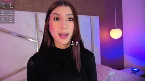 Scarlett online show from June 1, 7:59 pm