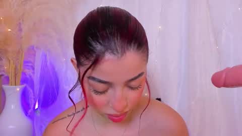 scarleett jones online show from October 18, 10:55 pm