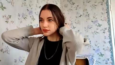 Kira online show from September 28, 9:47 am