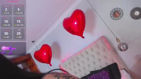 sacrlet online show from March 8, 6:57 pm