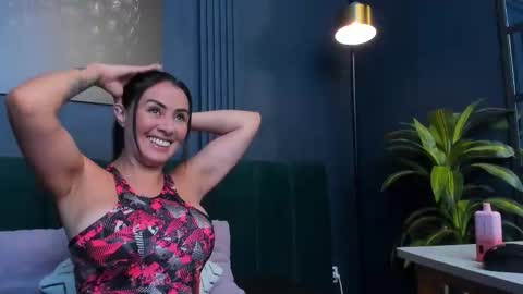 Scarlet Edwars online show from September 30, 8:24 pm