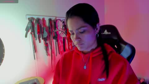 scarlet taylor kennedy online show from March 19, 1:54 am