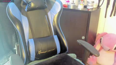 Snapshot of scarlet_kennedy98 chatting on February 7, 7:06 pm scarlet taylor kennedy online show from February 7, 7:06 pm
