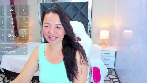 scarlet_lace1 online show from October 15, 7:16 pm