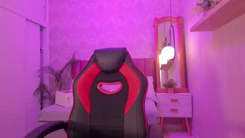 Snapshot of scarlet_miller_1 chatting on September 24, 12:15 pm Celeste online show from September 24, 12:15 pm