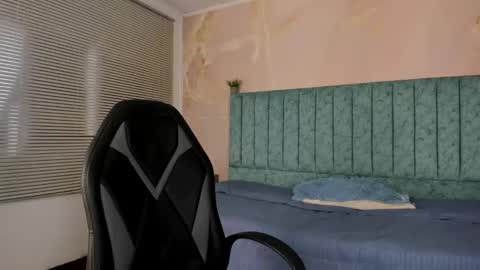 Snapshot of scarlet_rose__ chatting on February 23, 1:56 pm Scarlet online show from February 23, 1:56 pm