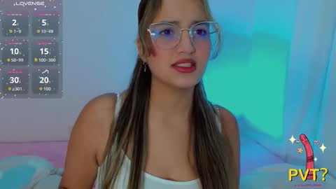 Snapshot of scarlet_rose__ chatting on September 11, 4:13 am Scarlet online show from September 11, 4:13 am