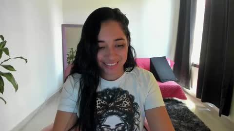 Scarlet Venom online show from October 25, 6:04 pm