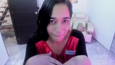 Scarlet Venom online show from October 3, 8:03 pm