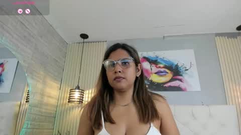 Scarlet online show from January 9, 7:51 pm